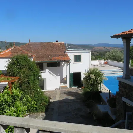 A Quinta Da Colina Casa de Férias Castanheira de Pera