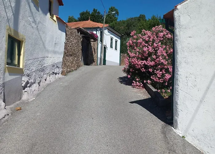 A Quinta Da Colina Ferienhaus Castanheira de Pera